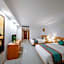 Petro Hotel
