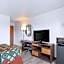 Super 8 by Wyndham Elizabethtown