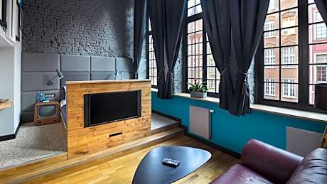 Two-Bedroom Master Suite with City View