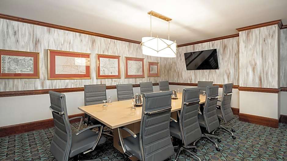 The Berkeley Richmond, Outset Collection by Hilton