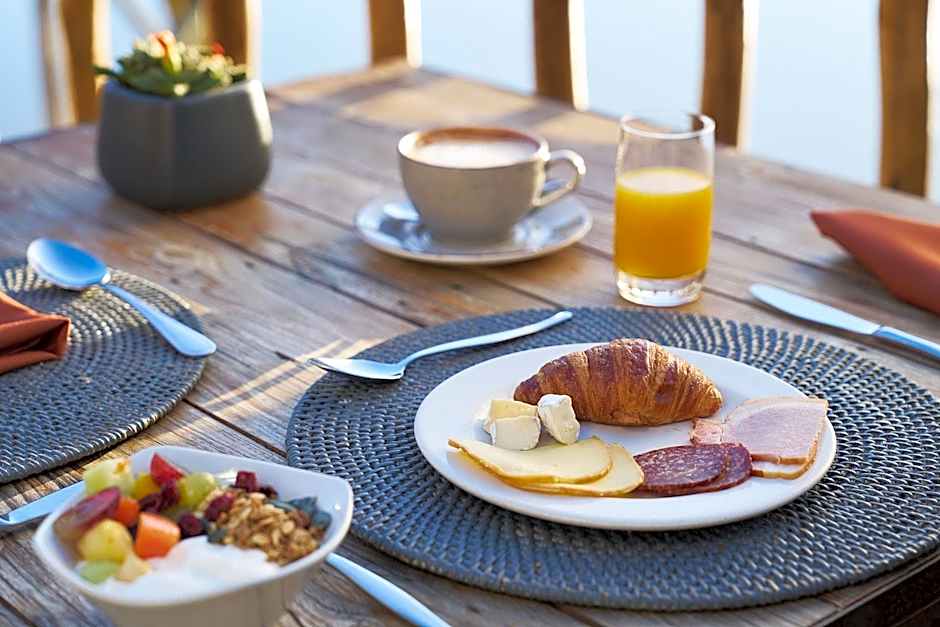 Buffelsdrift Game Lodge