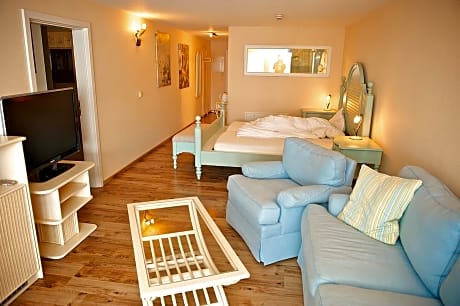 Double Room with Lake View