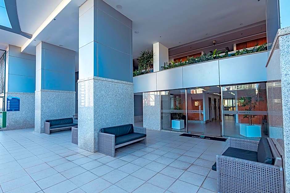 Apto no 28º andar, lazer Completo ao lado do Shopping Salvador