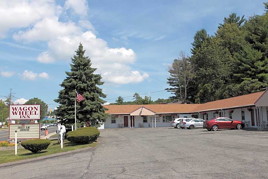 Photo 1 of 17 of Wagon Wheel Inn