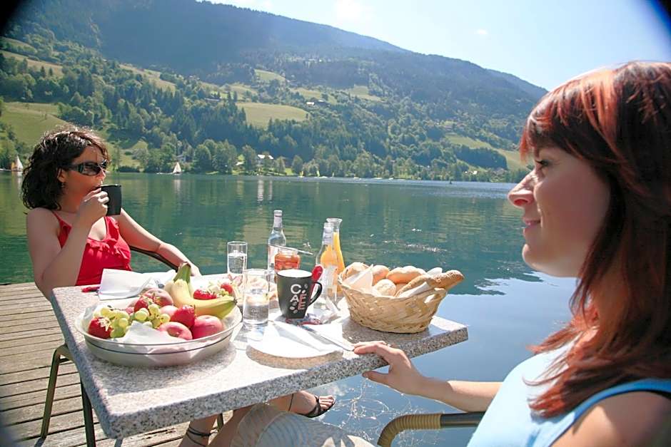 Strandhotel Burgstaller