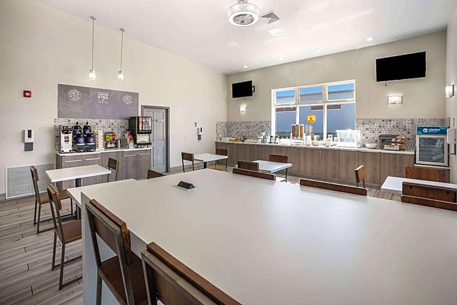 AmericInn by Wyndham Green Bay Near Stadium