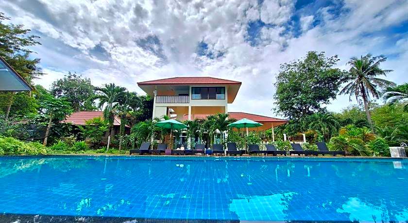 Sea Breeze @ Koh Mak