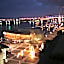 City Harbour Apartments