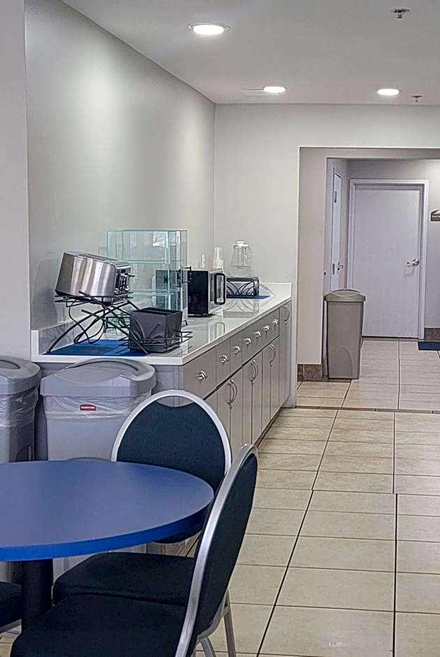 Microtel Inn & Suites By Wyndham Gardendale
