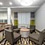 Microtel Inn & Suites by Wyndham New Martinsville
