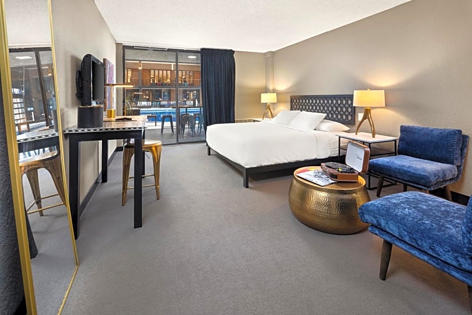 The Highlander Hotel, Ascend Hotel Collection