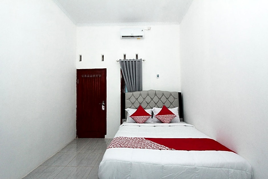 OYO 435 Panglima Polim Homestay Syariah