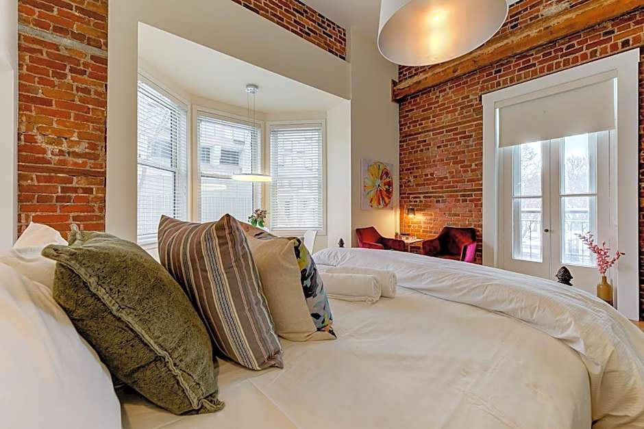 Le 555 Hébergements touristiques