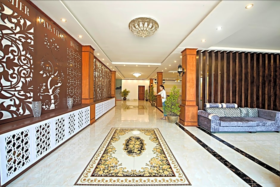 Premier Vang Vieng Hotel