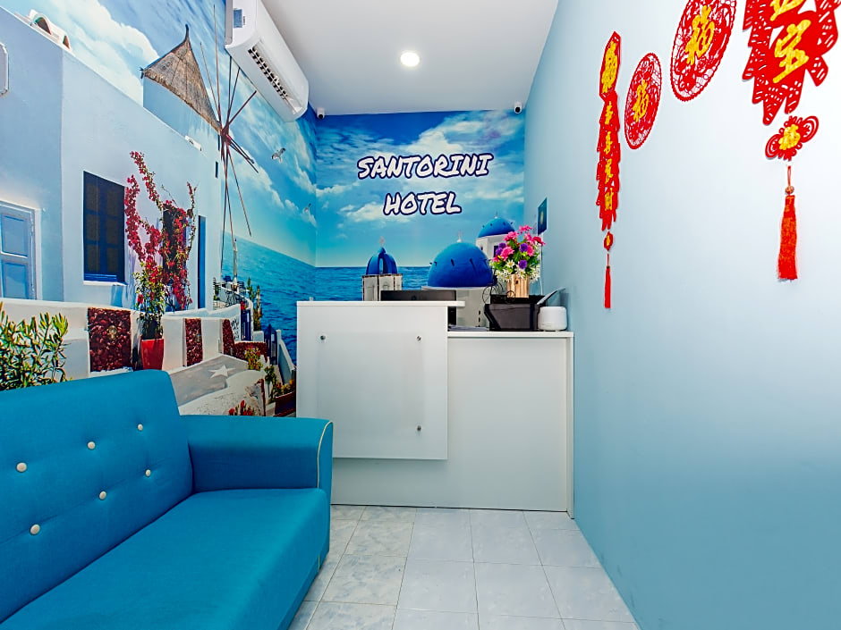 Santorini Hotel Melaka by ZUZU
