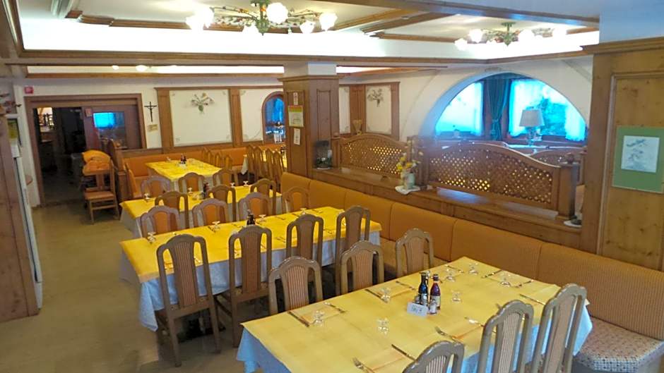 Hotel Pordoi - Fam Furgler