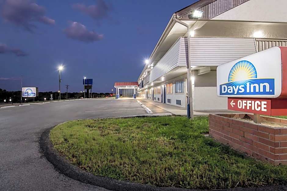 Days Inn by Wyndham Independence