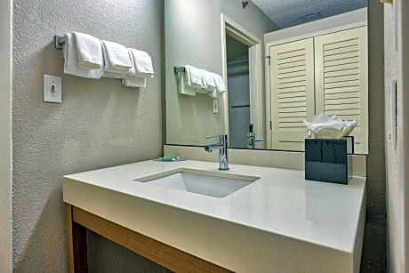 Room, 2 Double Beds (Mobility/Hearing Accessible, Tub)
