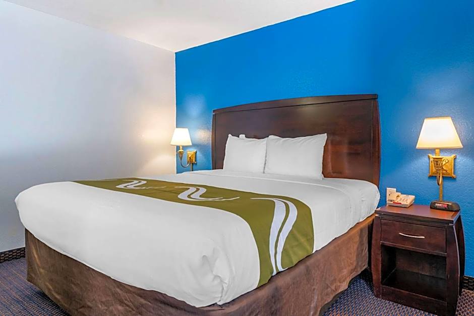 Quality Inn Sarasota North Near Lido Key Beach