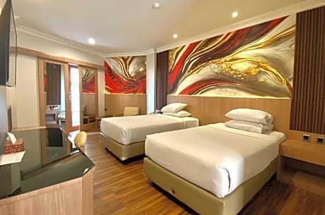 Double or Twin Room with Balcony