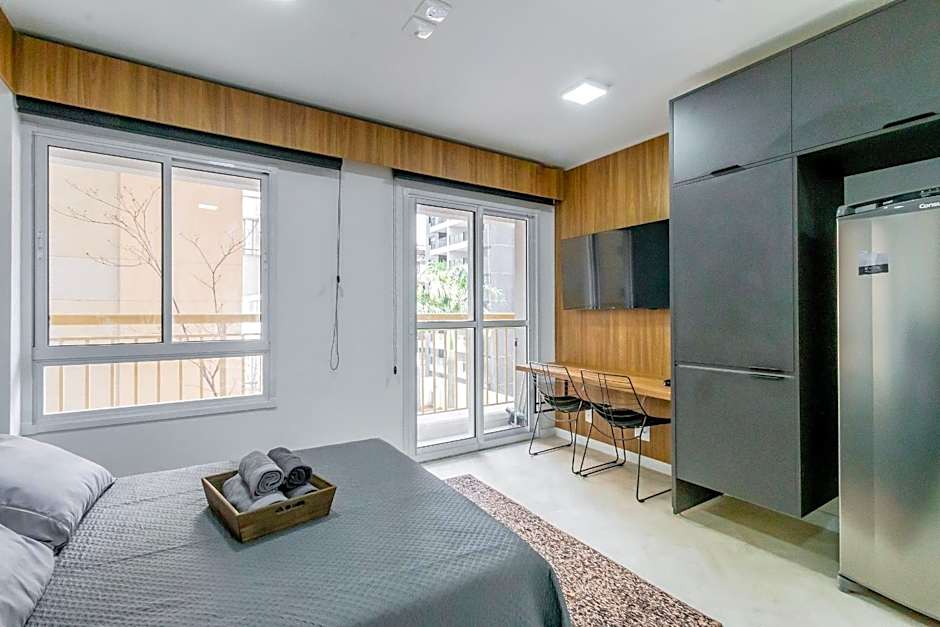 Studio in Jardins next to the Oscar Freire metro
