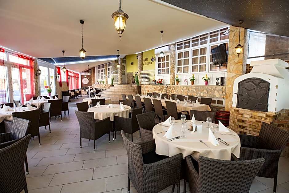 Major Panzió és Étterem