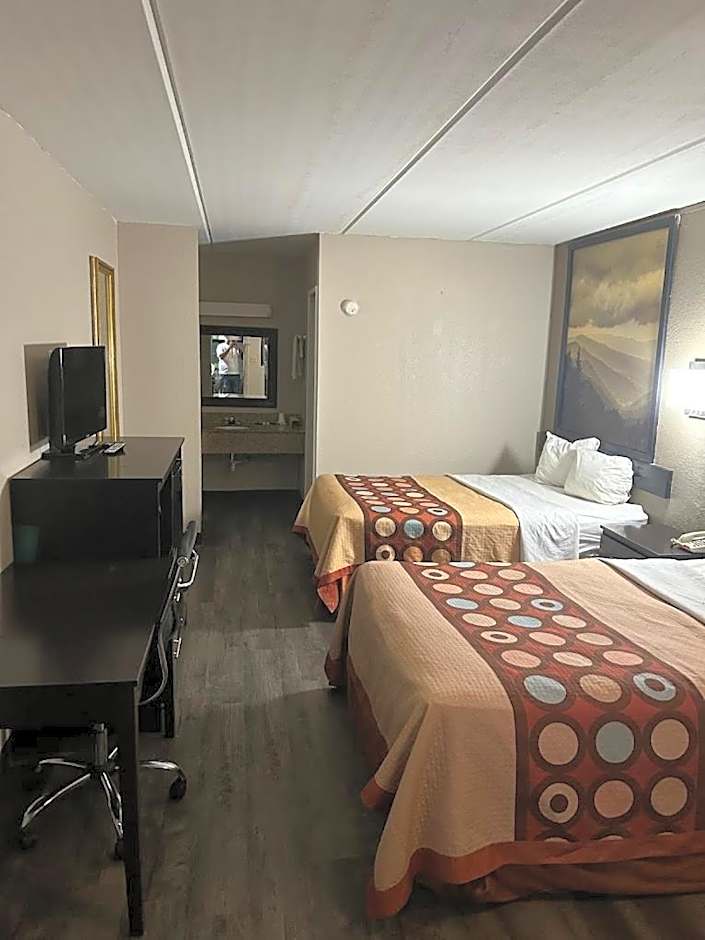 Photo 1 of 1 of 2 Double Beds, Mobility Accessible, Nonsmoking