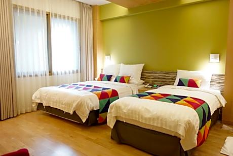 Special offer - Superior Twin Room with Late check-in at 19:00