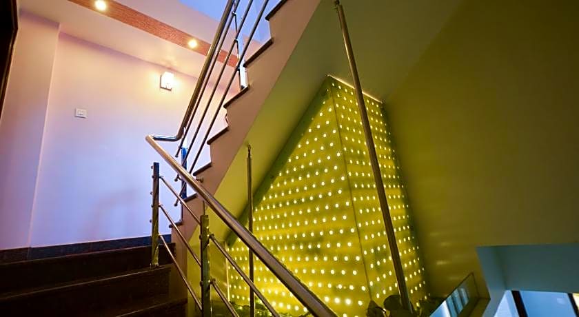 Hotel Central Residency