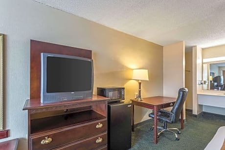 2 Double Beds Non-Smoking