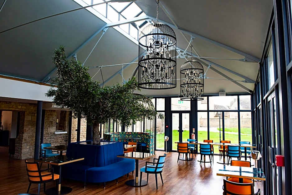 The Haycock Manor Hotel