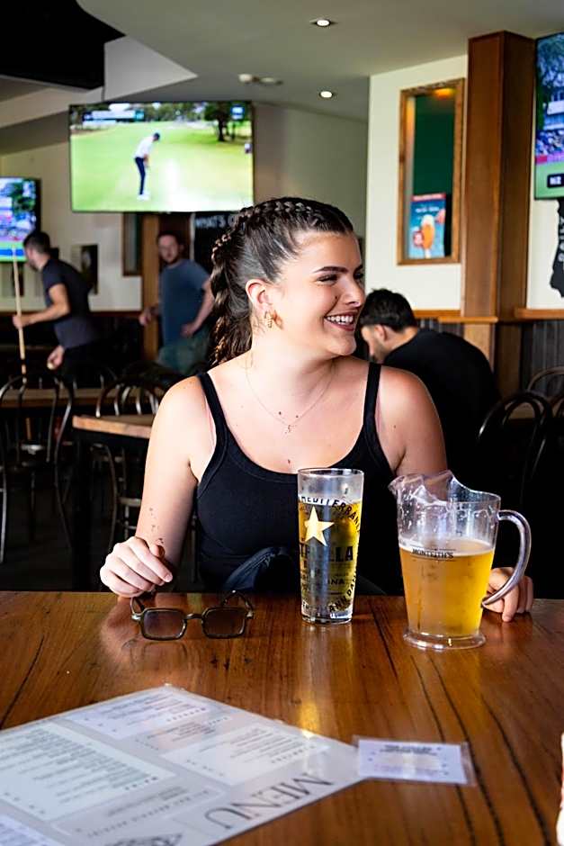 Summer House Backpackers Melbourne