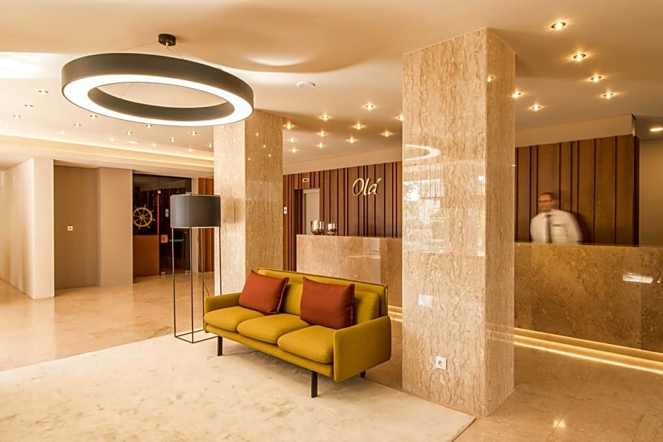 Hotel Girassol - Suite Hotel
