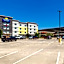 Days Inn & Suites by Wyndham Lubbock Medical Center