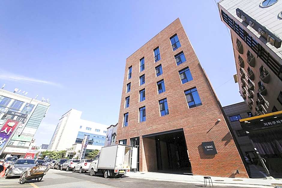Hotel Libre