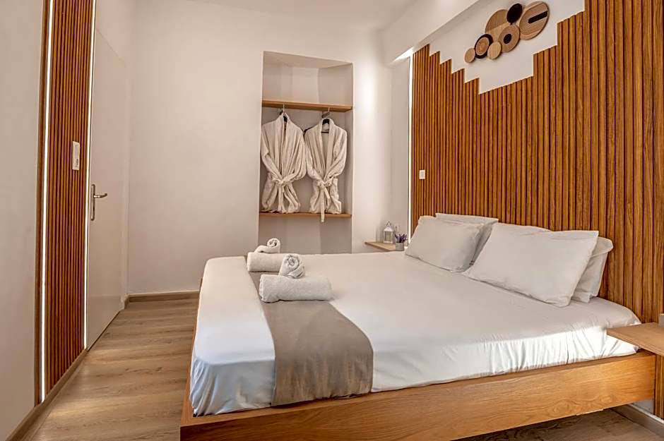 Vincenzo Harmony II- Rethymno old town