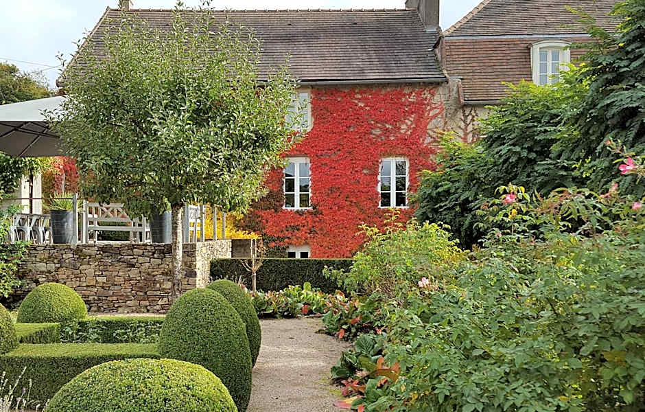 Moulin Renaudiots - Piscine, Nature & Parc Naturel du Morvan
