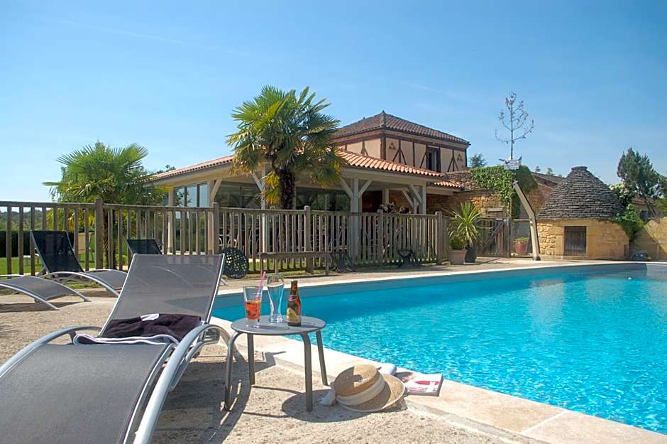 Hotel Le Mas de Castel - Piscine chauffee