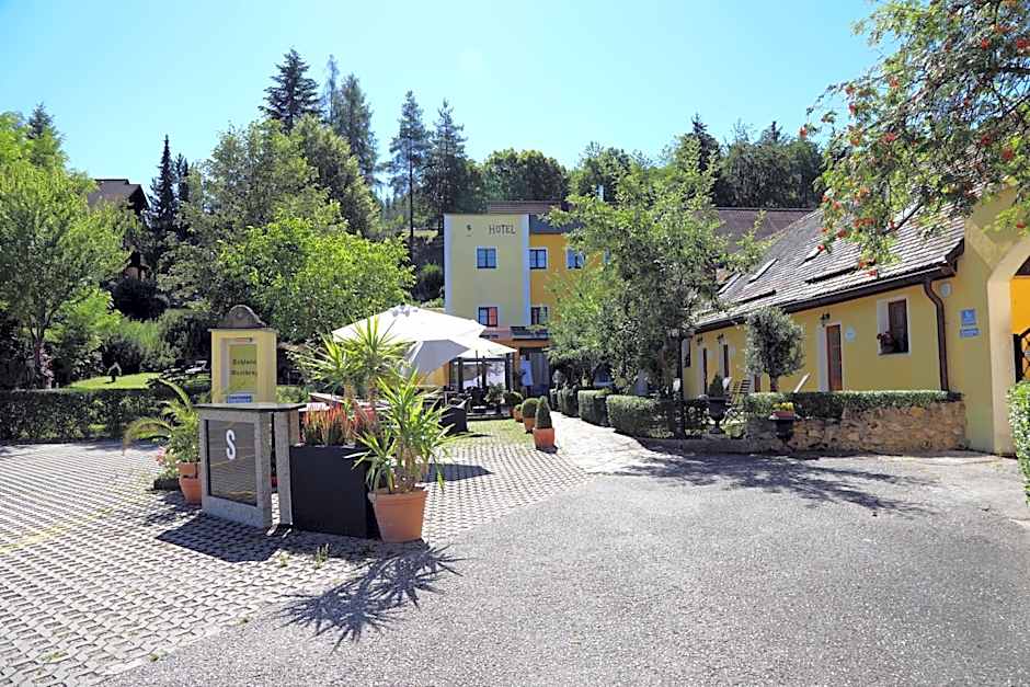 Hotel Schlossresidenz Heitzenhofen