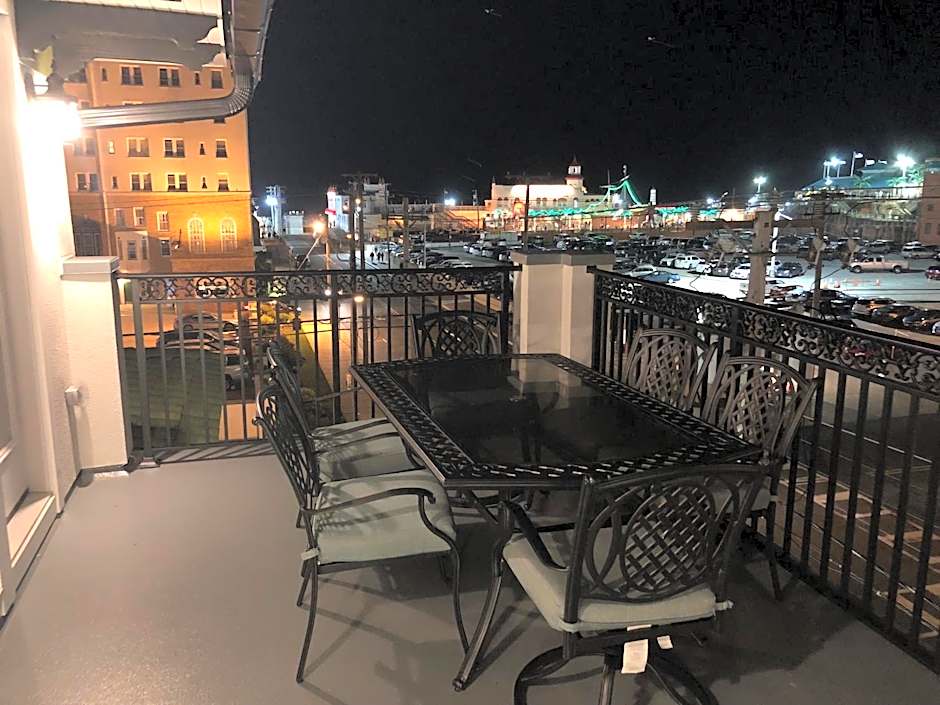 Ocean Manor 1100 Inn