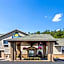 Days Inn by Wyndham Iron Mountain