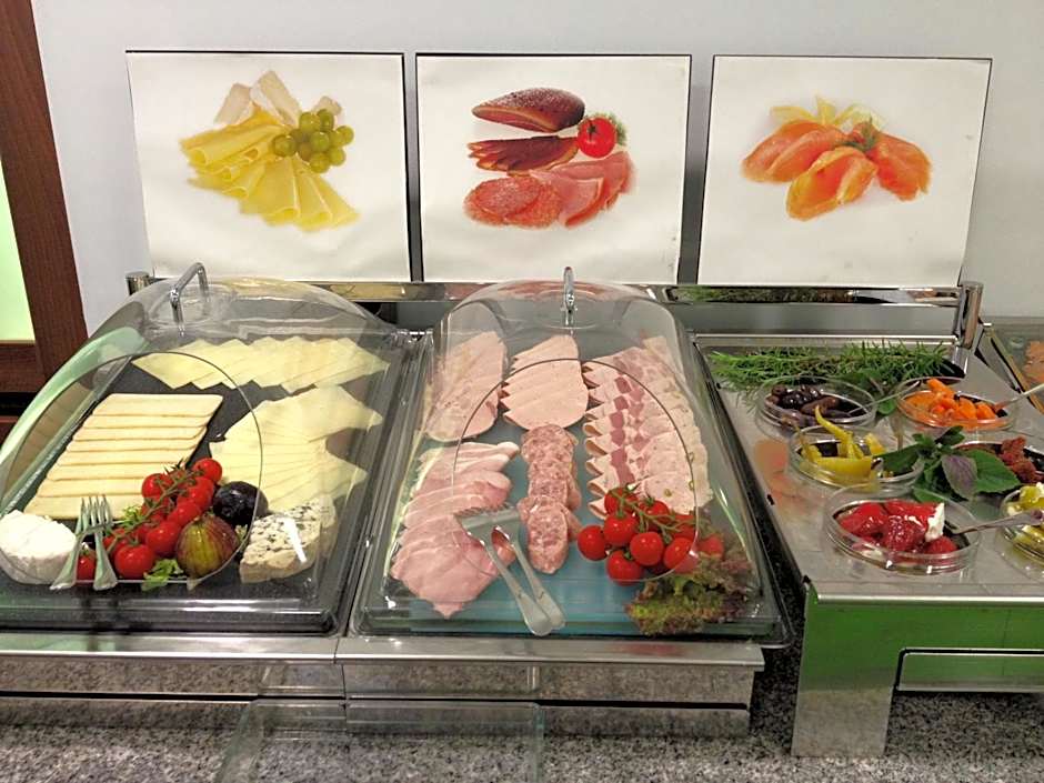 Ressmann`s Residence