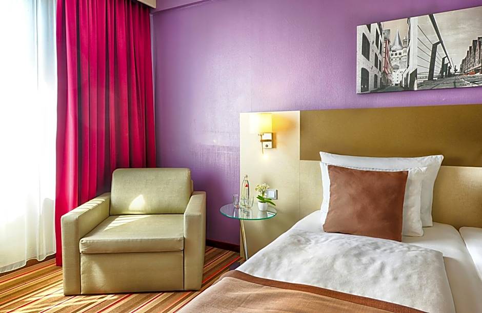 Leonardo Hotel Koeln