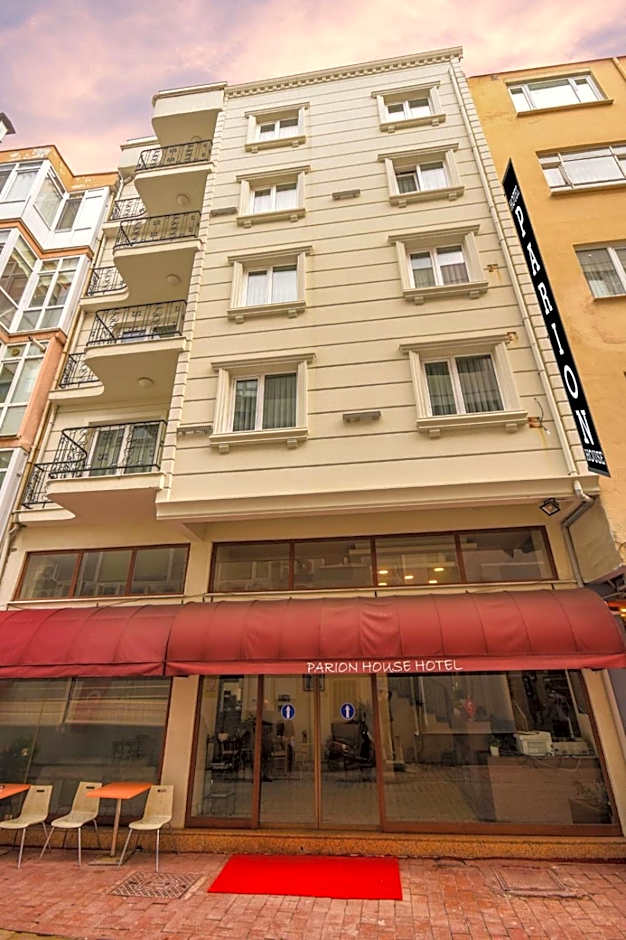 ParionHouse Hotel