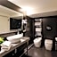 Piazza Farnese Luxury Suites