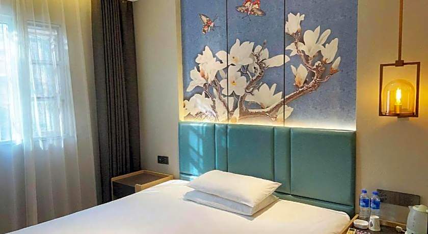 7Days Inn Xuzhou Normal University Yunlong Mountain