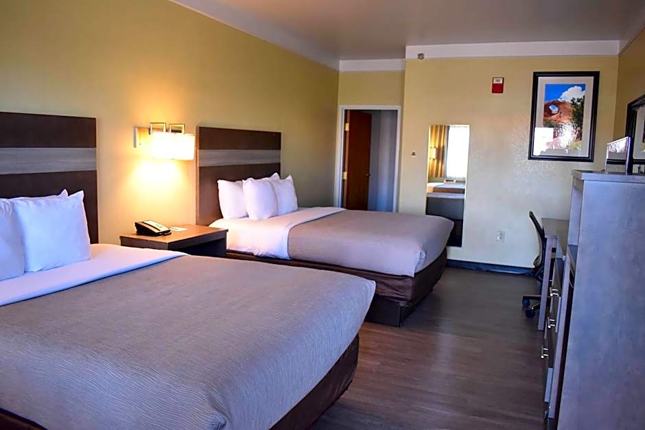 Quality Inn & Suites Gallup I-40 Exit 20