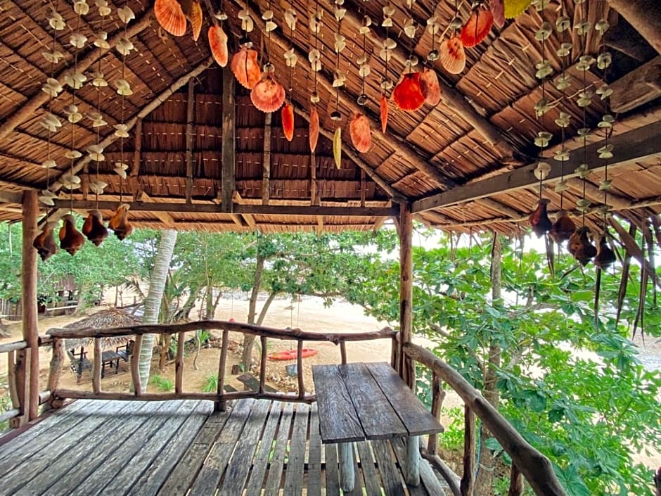 Sunset Beach Bungalow Koh Pu