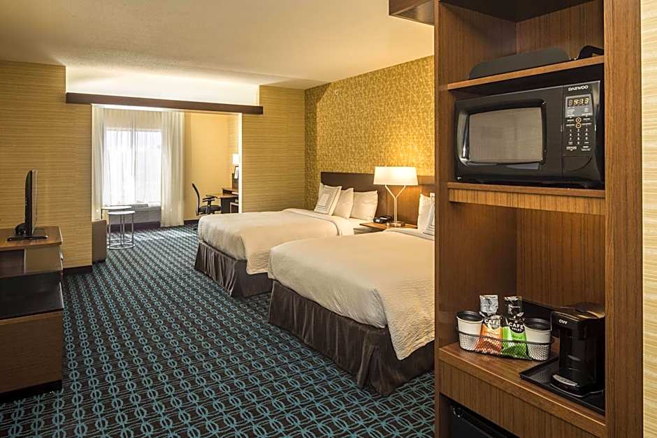 Fairfield Inn & Suites by Marriott Pittsburgh North/McCandless Crossing