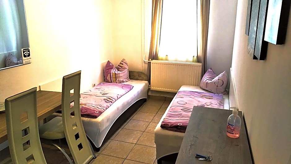 Hostel Maros